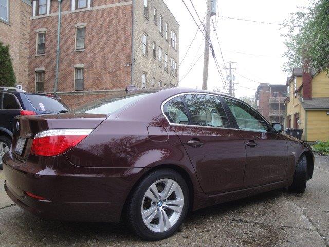 2009 BMW 528i