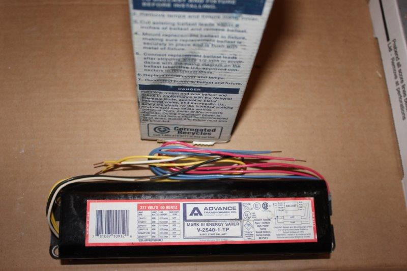 Advance Ballasts rapid start ballast V-2s40-1-TP (NIB)