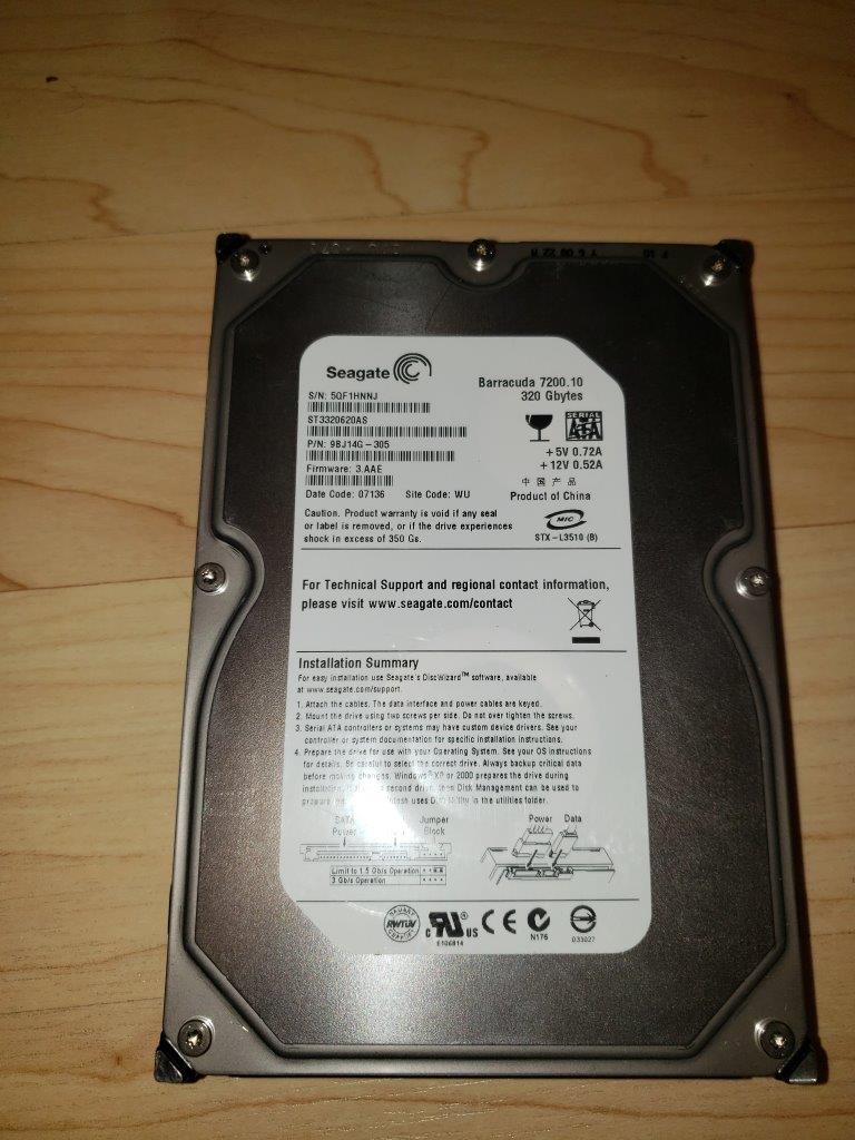 Seagate BarraCuda 7200.10 ST3320620AS 320GB 7200 RPM 16MB Cache SATA 3.0Gb/s 3.5" Hard Drive (Perpendicular Recording Technology) Bare Drive