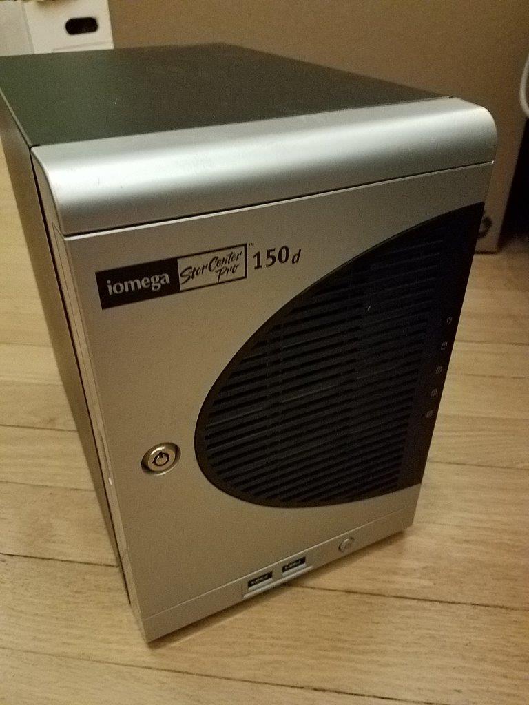 NAS Iomega StorCenter Pro 150d network attached storage