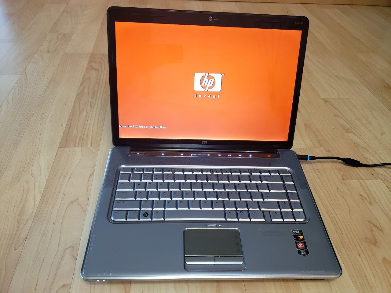 HP Pavilion DV5 1002NR HALF TOP 15.4 inch WXGA GLOSSY LCD SCREEN + WebCam, BLACK