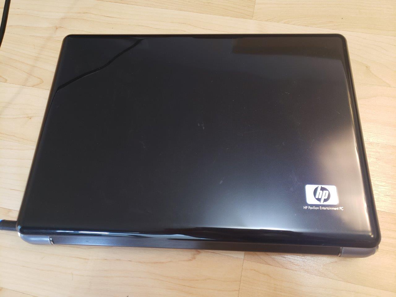 HP Pavilion DV5 1002NR HALF TOP 15.4 inch WXGA GLOSSY LCD SCREEN + WebCam, BLACK