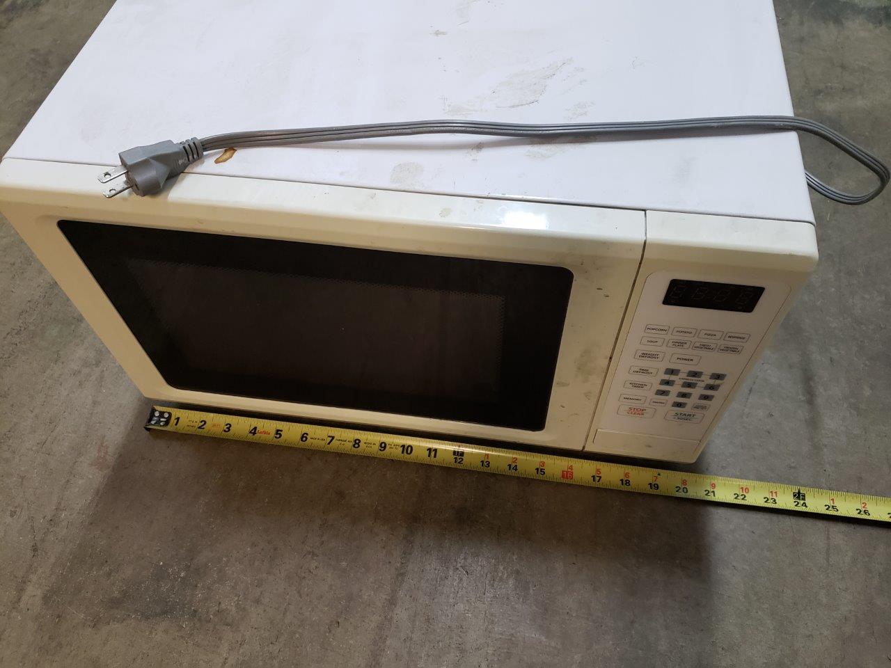 MC Appliance HSM1110W 1.1 cu.ft. Microwave Oven, 120VAC, 60Hz, 1000W Output