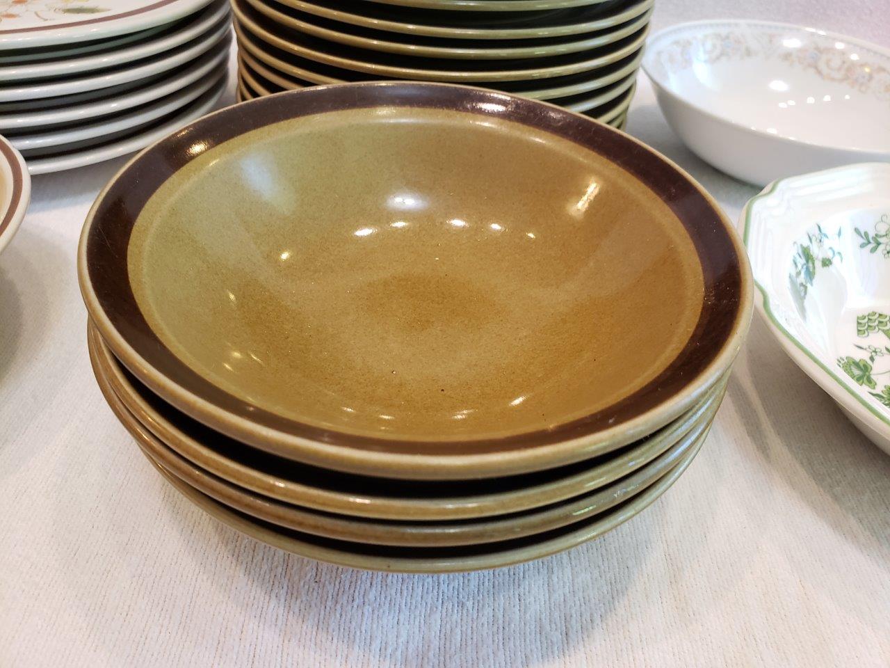 Plates and dishes (china ceramic porcelain) cheap